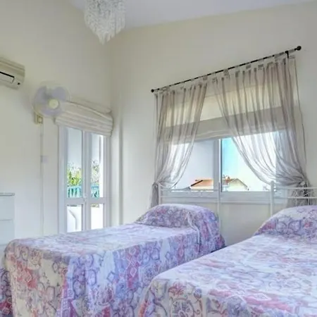 Thaliana House 2 Bedroom Near Villa Agia Napa
