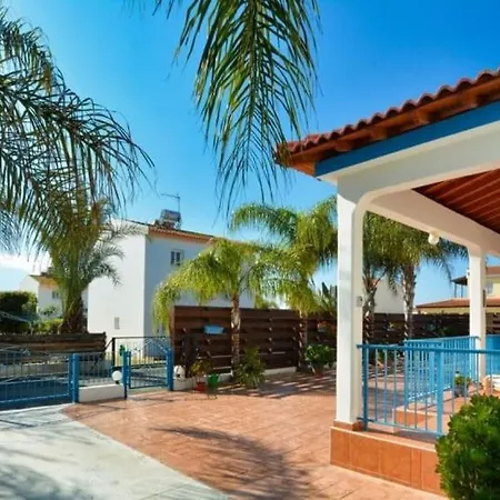 Thaliana House 2 Bedroom Near Villa *